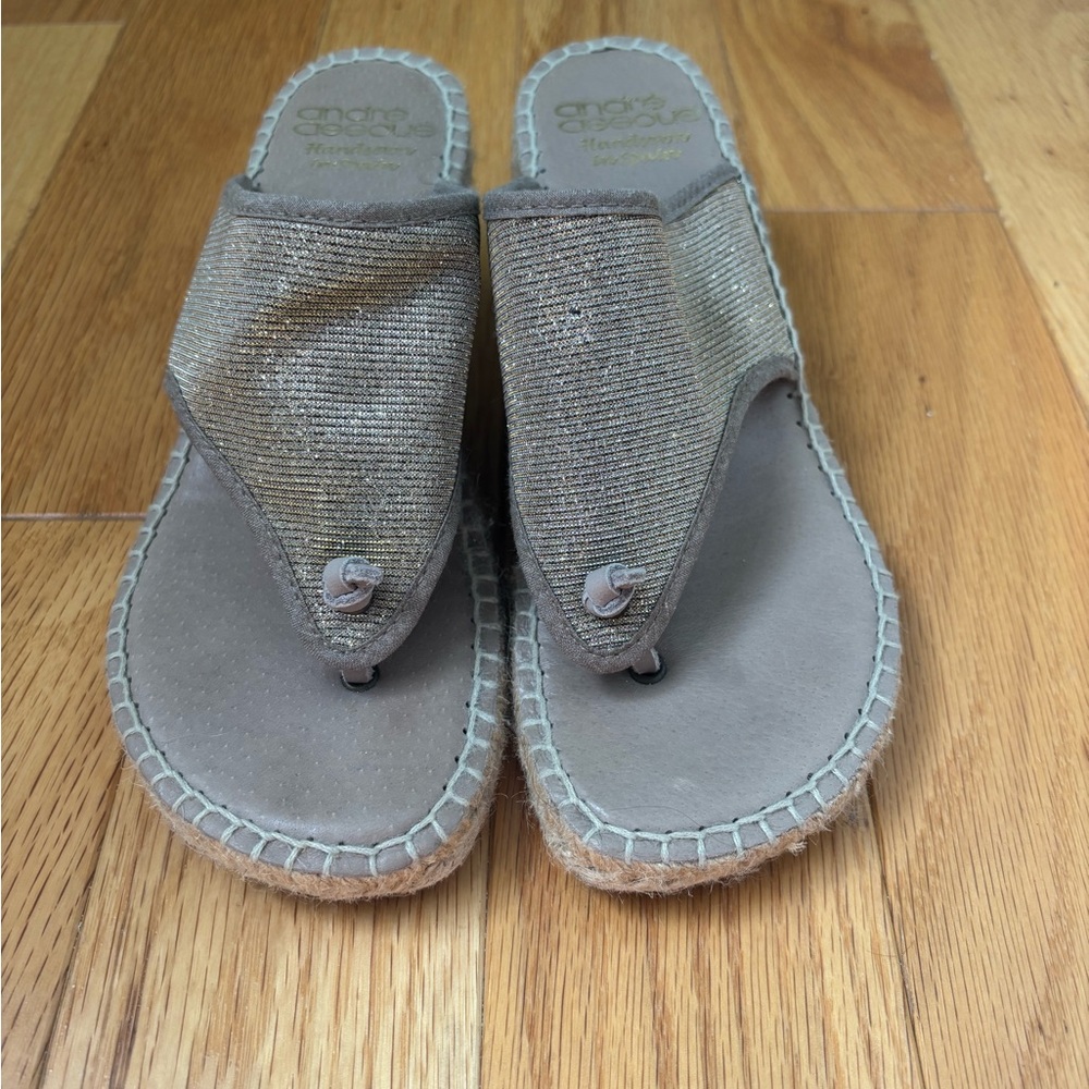 Andre Assous Women's Bronze Espadrille Sandals size 6